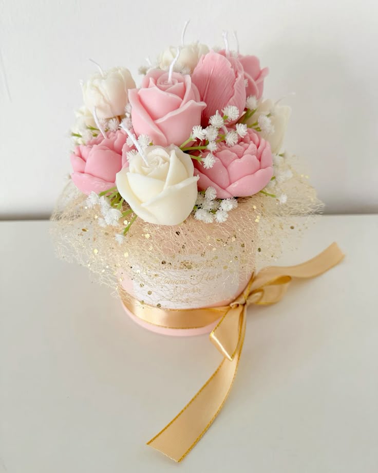 FLOWER SCENTED CANDLE FAMOUS COLLECTION BOUQUET