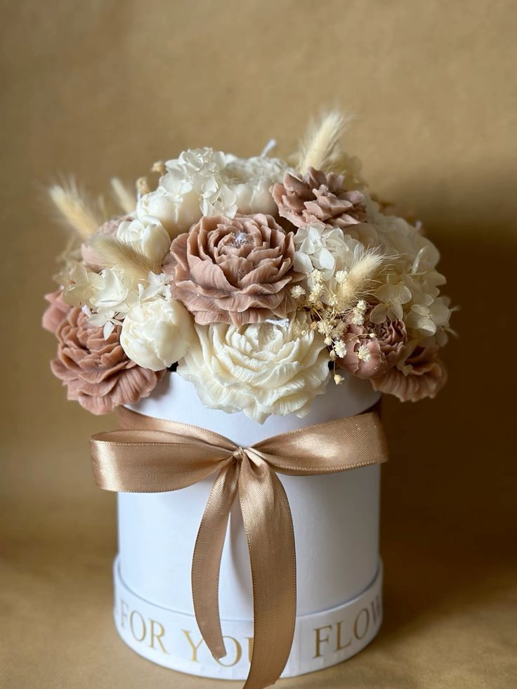 BOTANI SIGNATURE SCENTED CANDLE BOUQUET