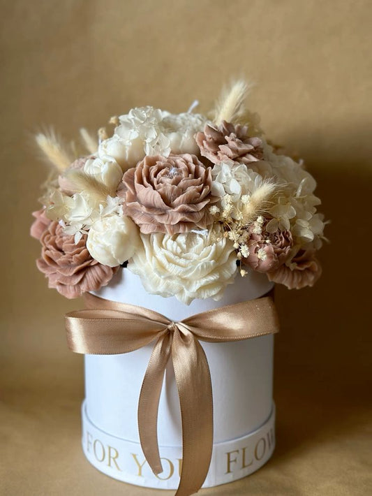 BOTANI SIGNATURE SCENTED CANDLE BOUQUET