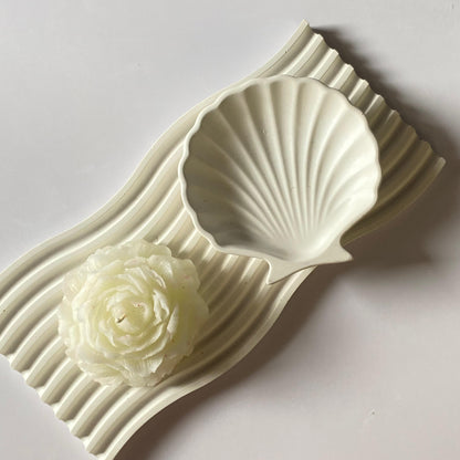 Set of 4 - Wave Tray, Peony candle, Stack Vase & Sea Shell Tray